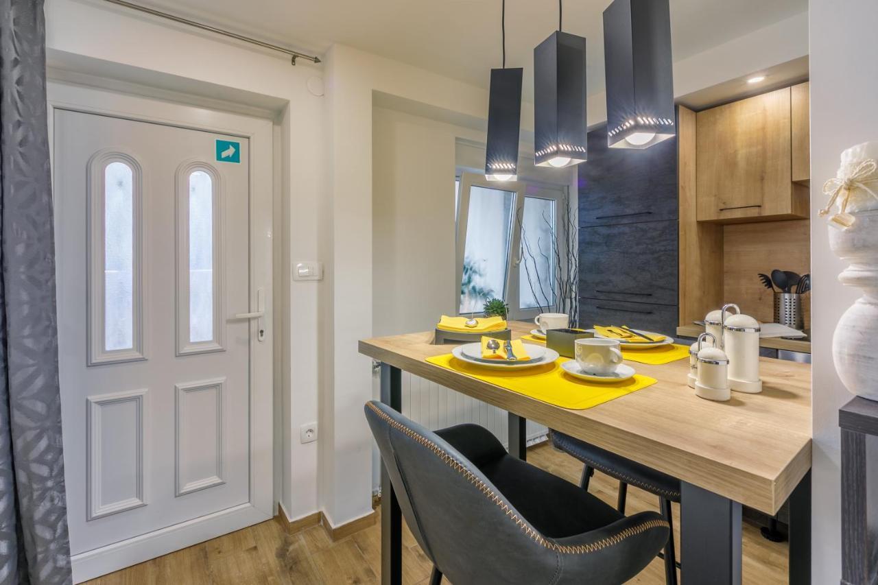 Apartmani Visnja Crikvenica Bagian luar foto