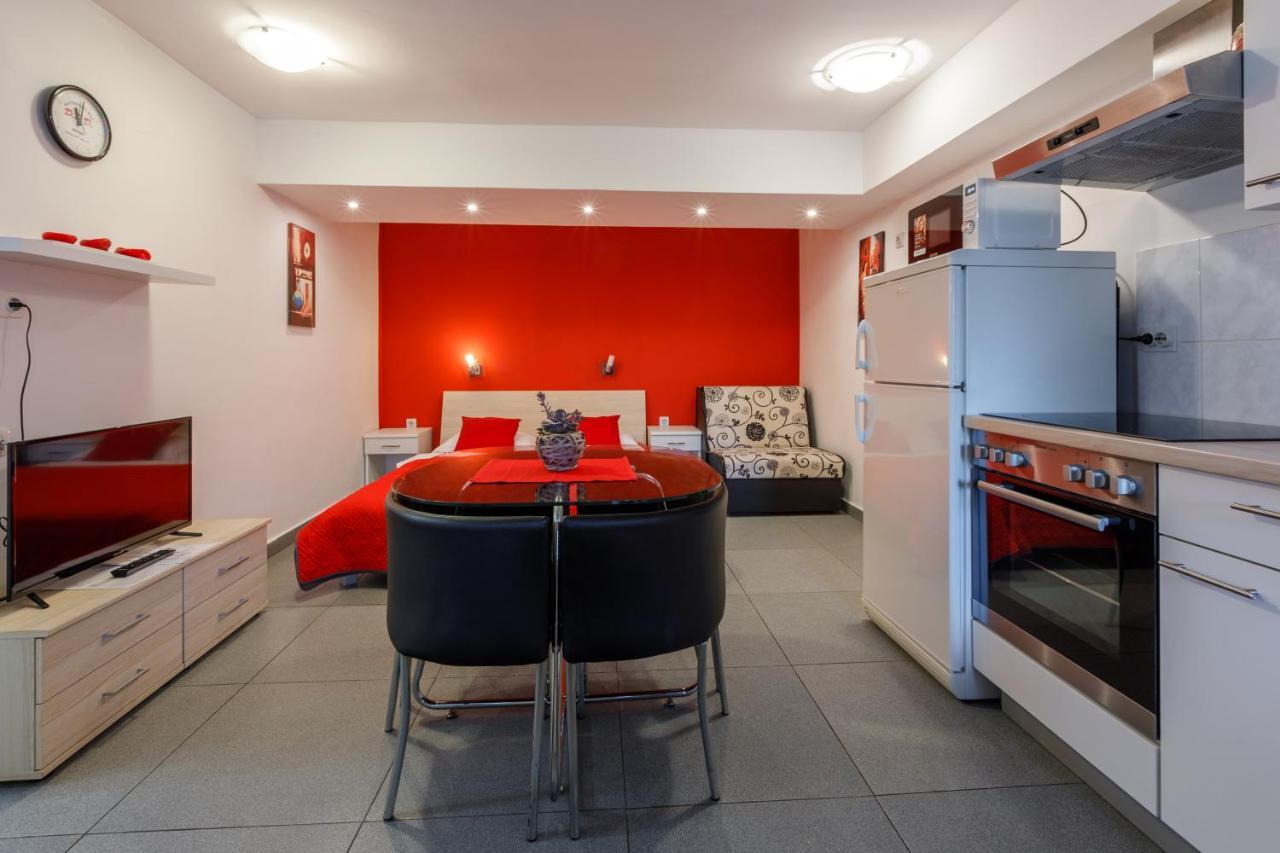 Apartmani Visnja Crikvenica Bagian luar foto