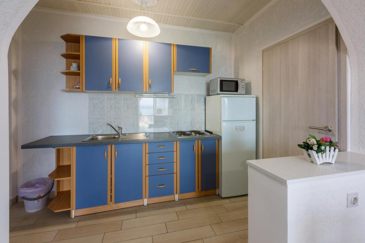 Apartmani Visnja Crikvenica Bagian luar foto