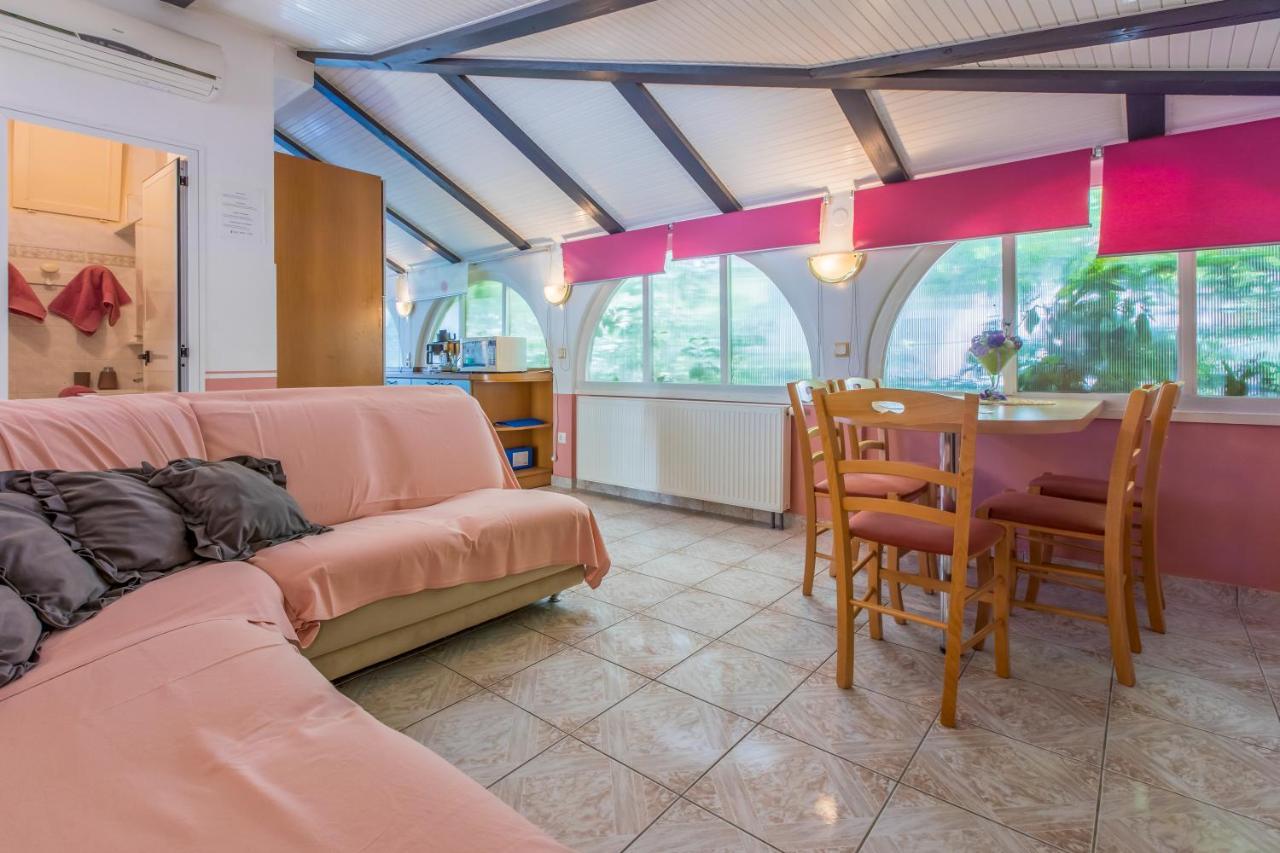 Apartmani Visnja Crikvenica Bagian luar foto