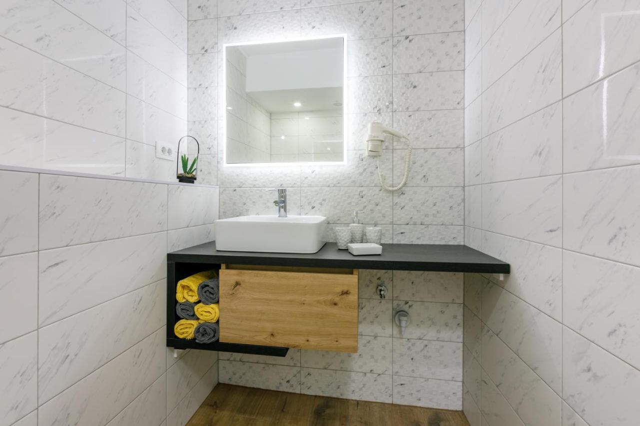 Apartmani Visnja Crikvenica Bagian luar foto