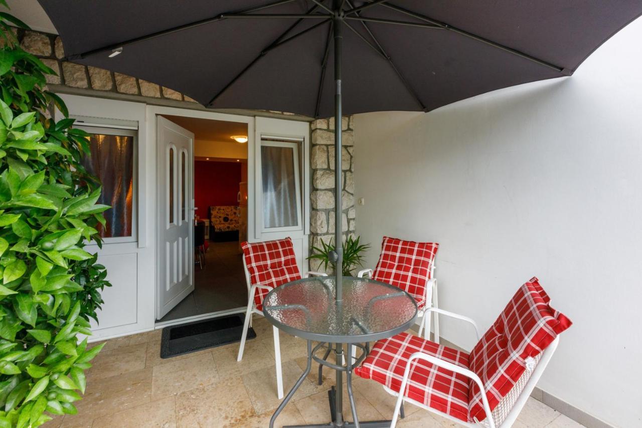 Apartmani Visnja Crikvenica Bagian luar foto