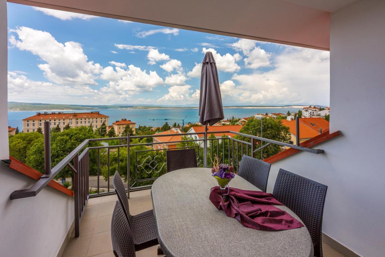 Apartmani Visnja Crikvenica Bagian luar foto