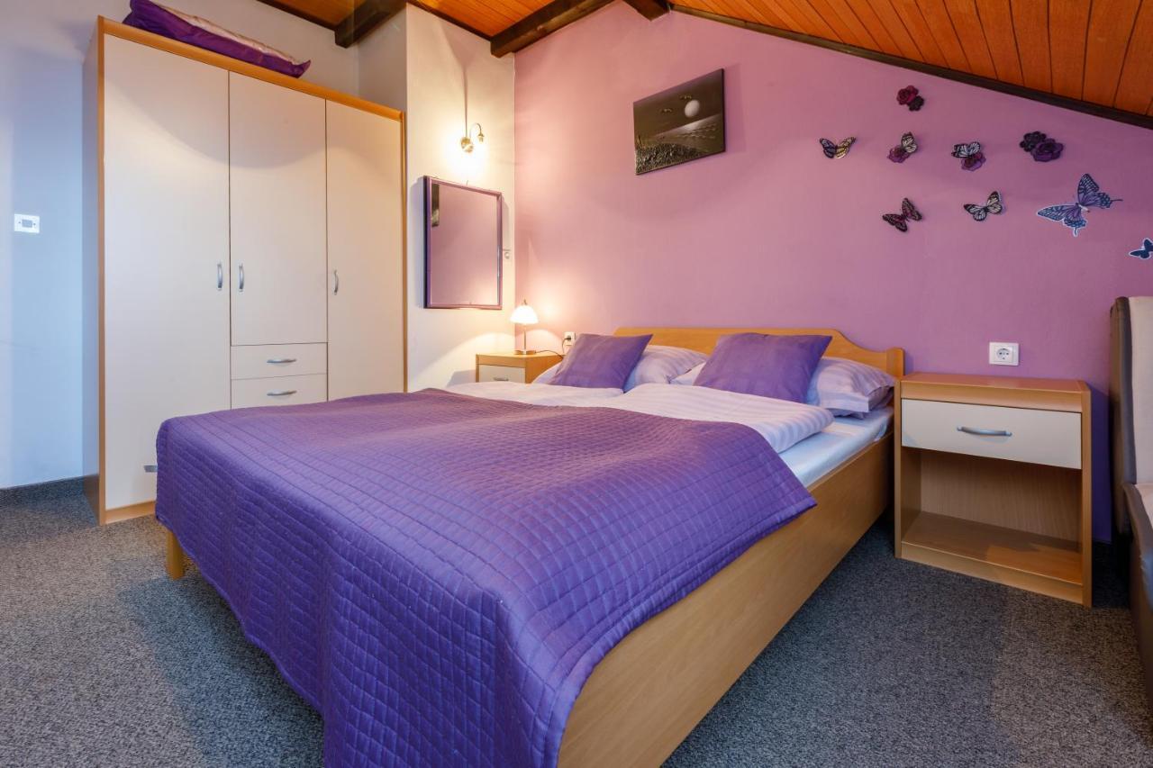 Apartmani Visnja Crikvenica Bagian luar foto
