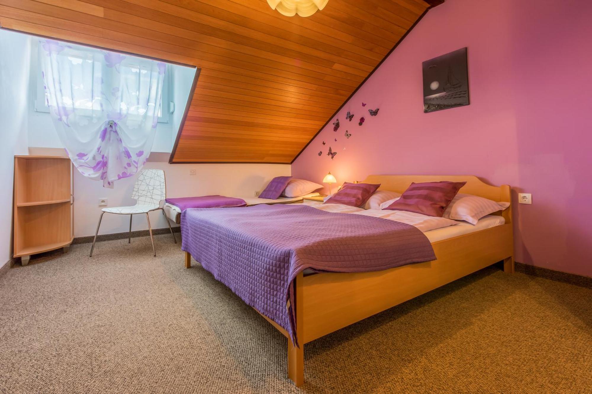 Apartmani Visnja Crikvenica Bagian luar foto